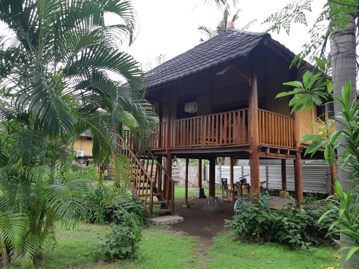 Tangga Bungalows Gili Islands Exterior photo