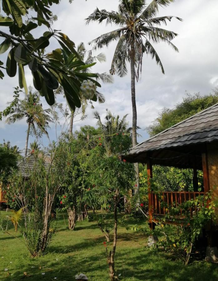 Tangga Bungalows Gili Islands Exterior photo