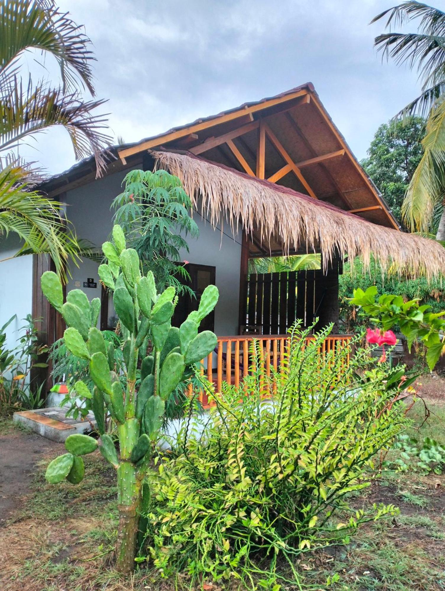 Tangga Bungalows Gili Islands Exterior photo