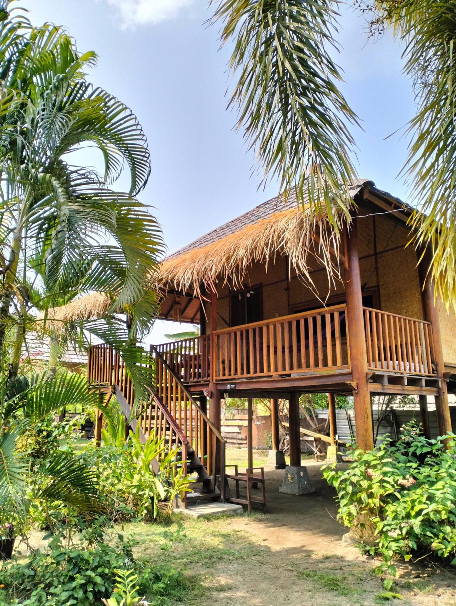 Tangga Bungalows Gili Islands Exterior photo