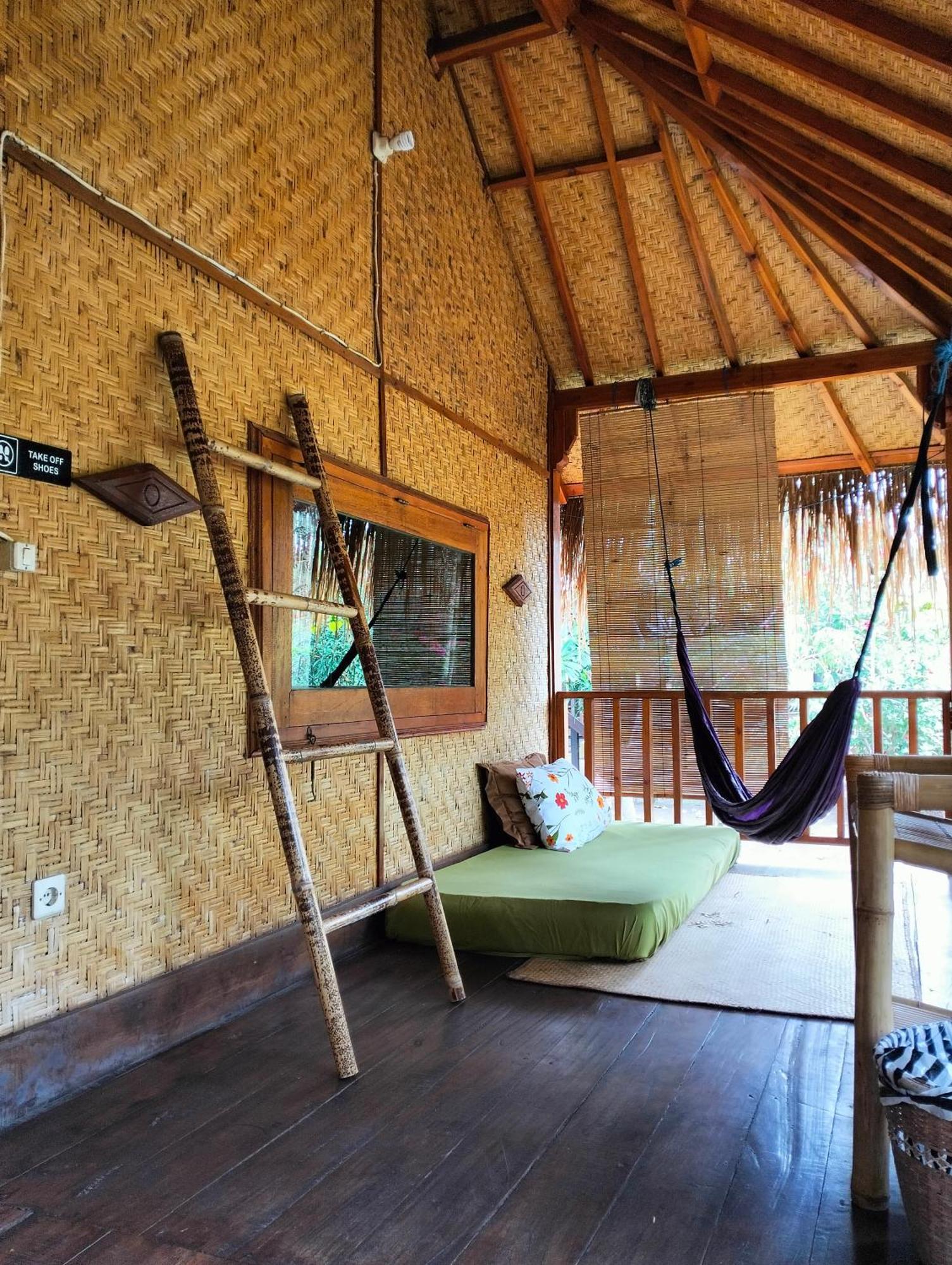 Tangga Bungalows Gili Islands Room photo